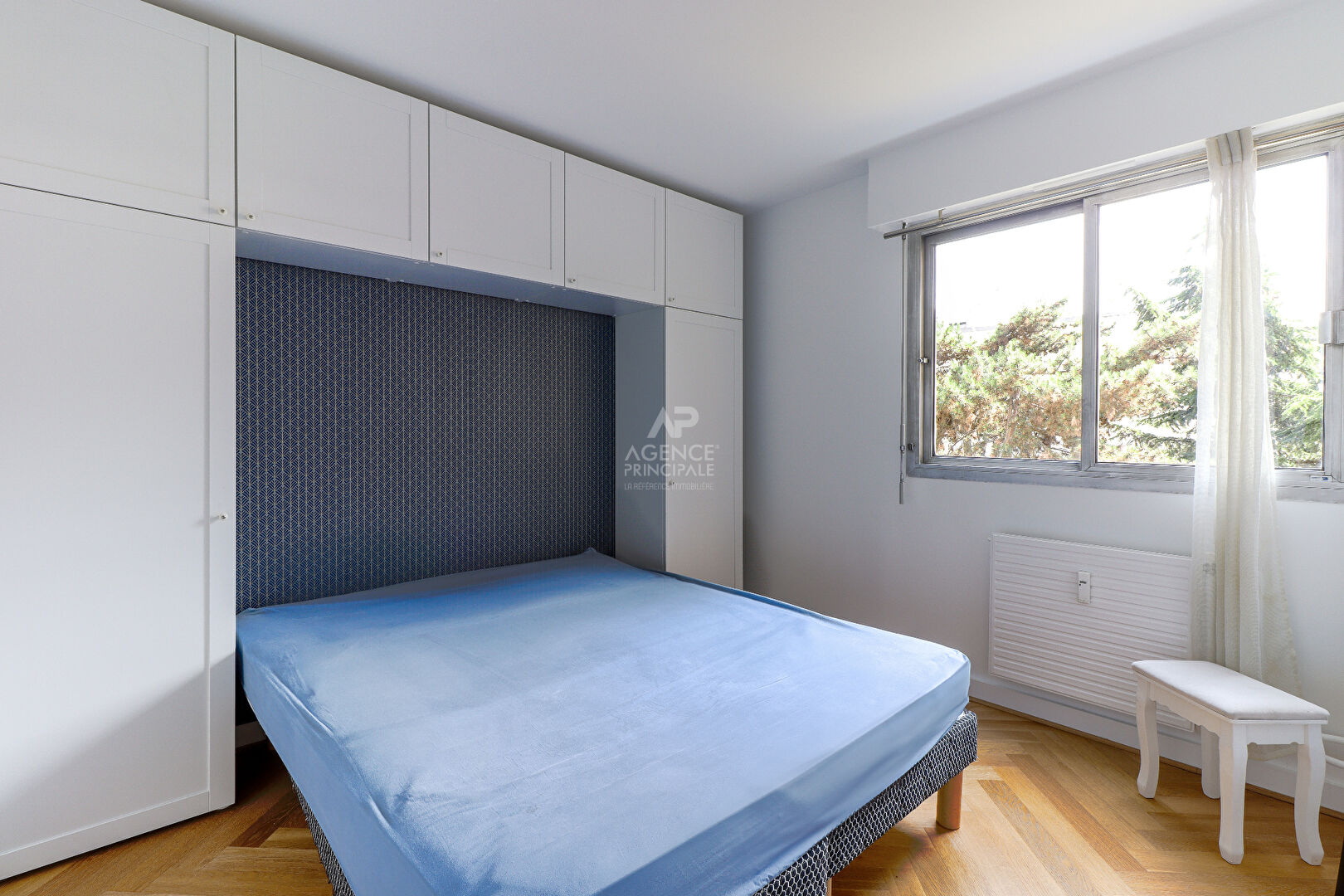 BALCON DE 5,76 M² - VUE DÉGAGÉE - CALME SUR JARDIN - PARKING POSSIBLE - Photo 4